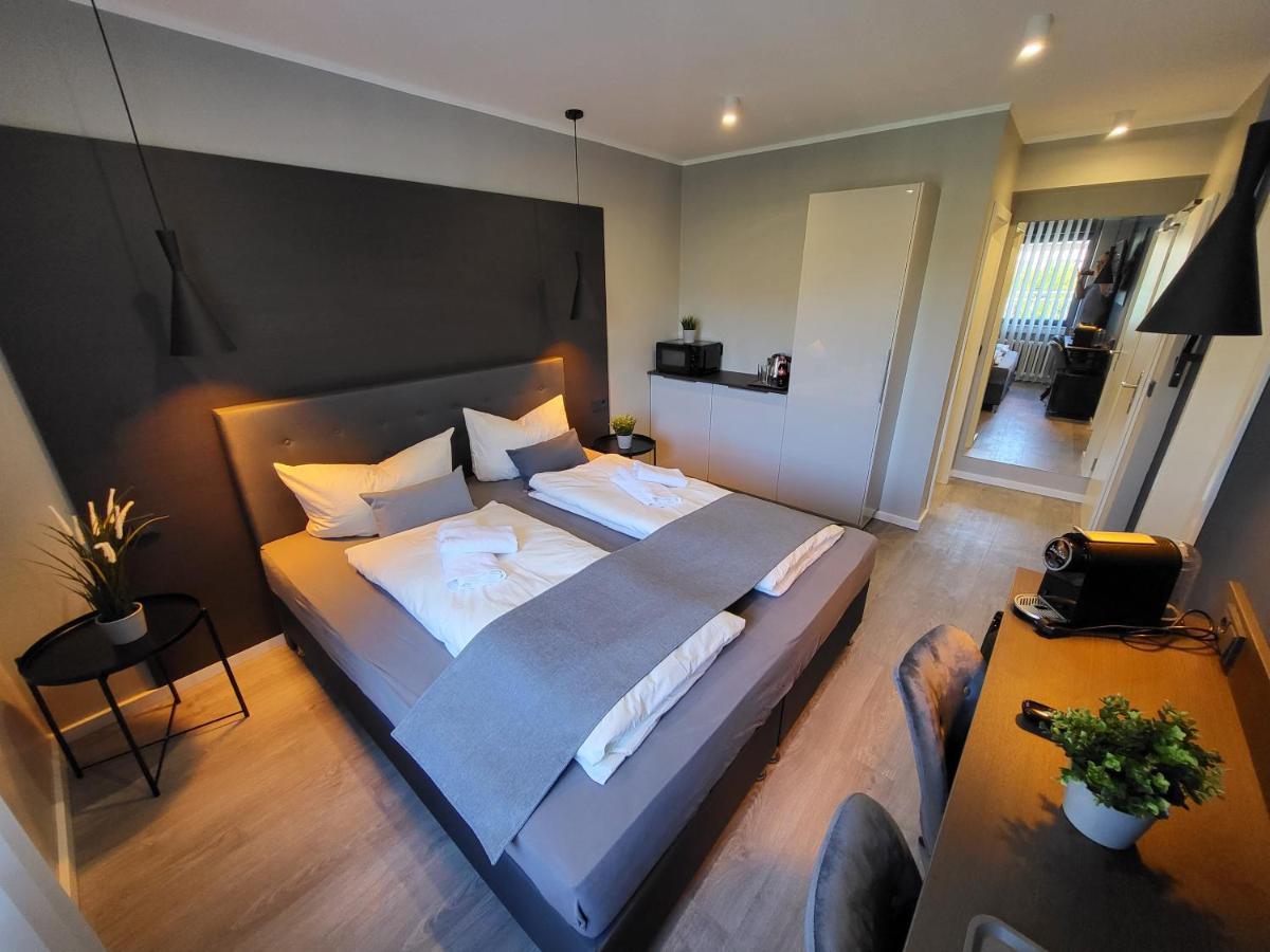 Liro Hotel Мёрс Экстерьер фото