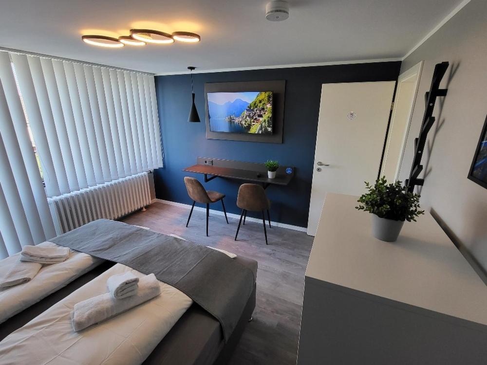 Liro Hotel Мёрс Экстерьер фото