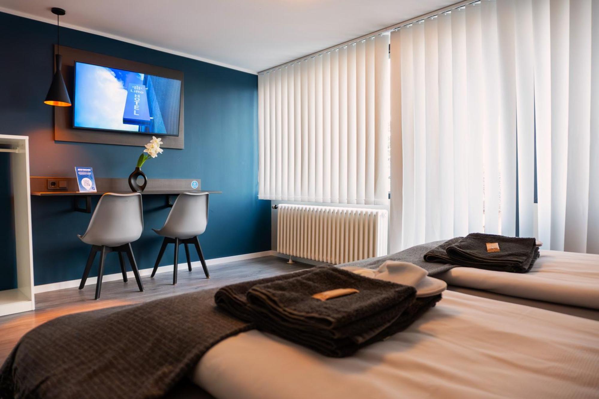 Liro Hotel Мёрс Экстерьер фото