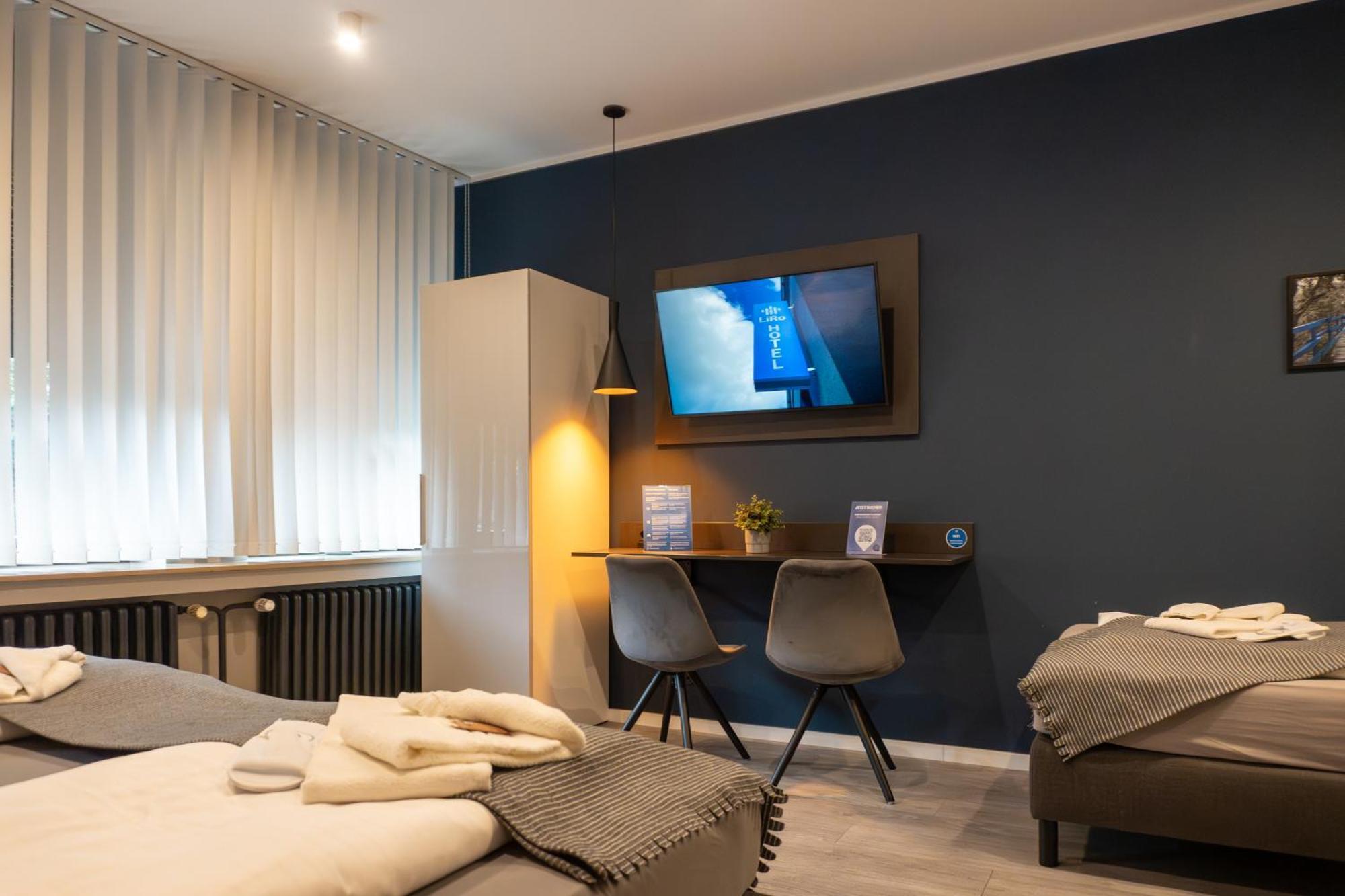Liro Hotel Мёрс Экстерьер фото